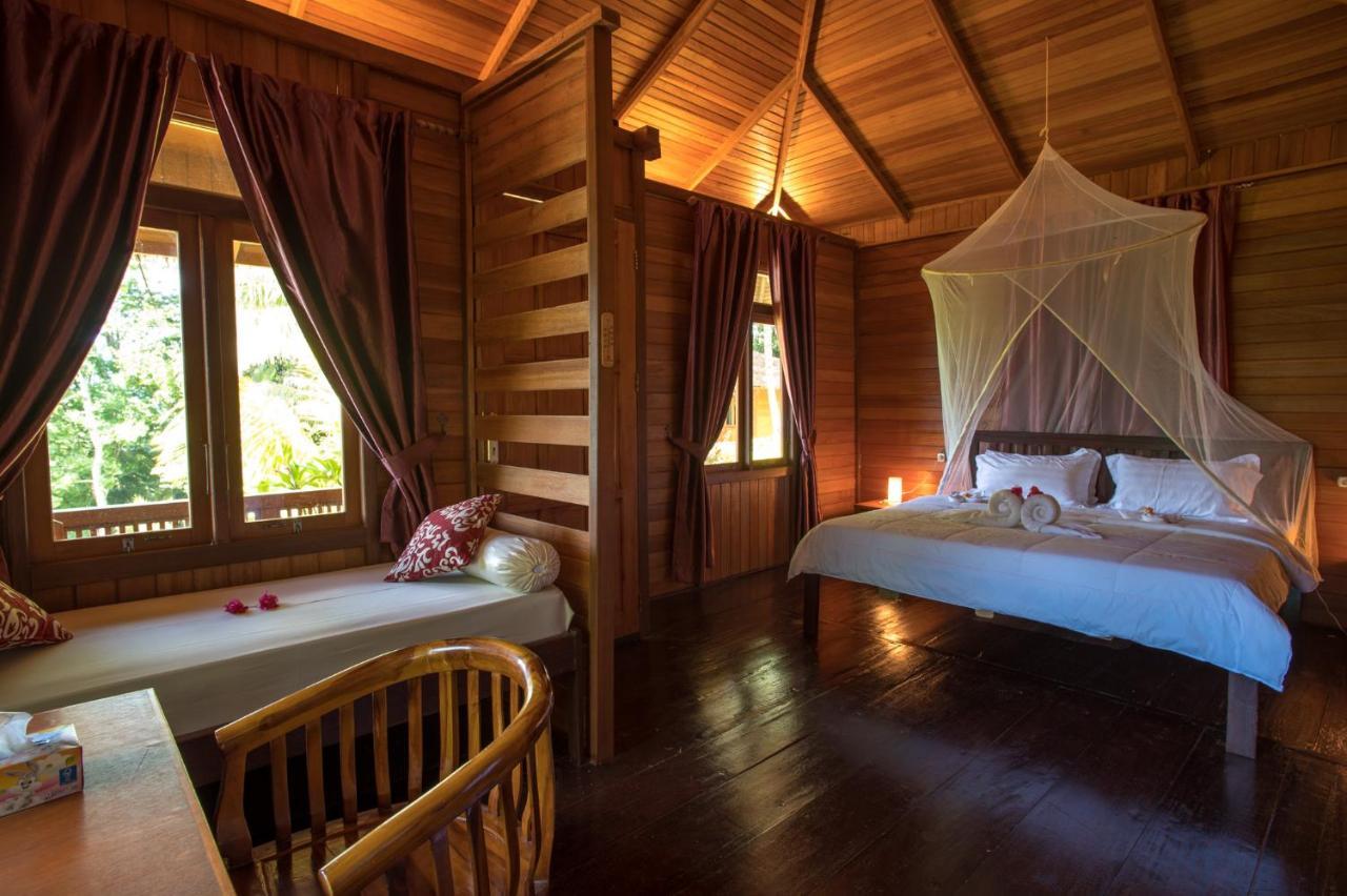 K2 Lembeh Dive Resort Bitung Dış mekan fotoğraf